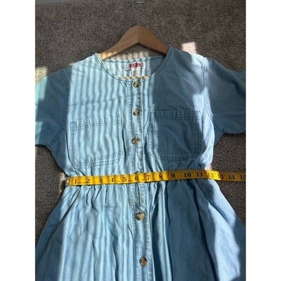 Vintage Fads Short Sleeve Button Down Denim Midi Dress Cottage Core Size PM - Picture 10 of 10